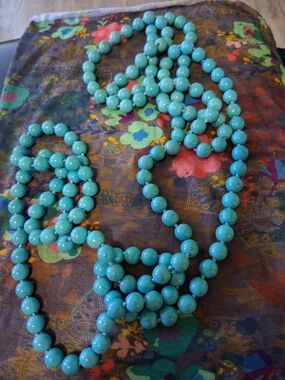 Source Unknown Turquoise Blue Beaded Necklace Set